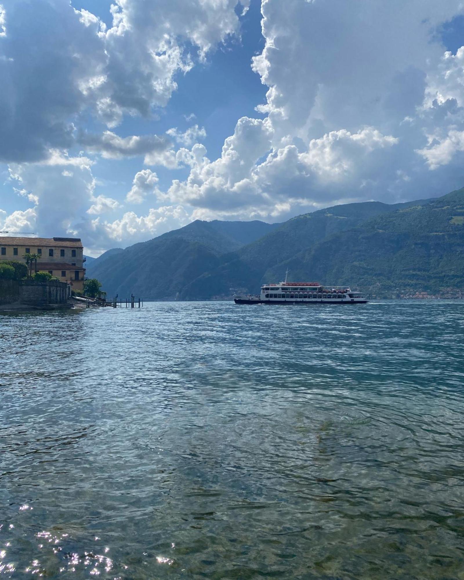 Peonia Apartment - Appartamento Vista Lago Lezzeno Eksteriør bilde